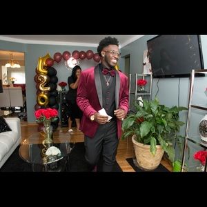 Meet your Posher, Reginald